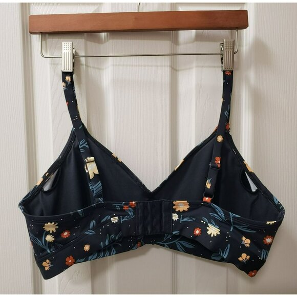 From Rachel Eco Bikini Top, XL, Navy Floral, 32" band, 3 hook adj close, Canada - Picture 3 of 11